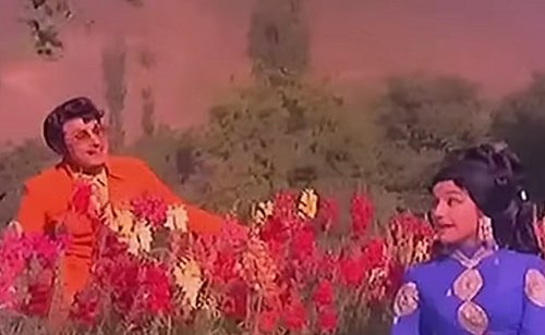 pon andhi maalai pozhudhu - Idhaya veenai (1972)