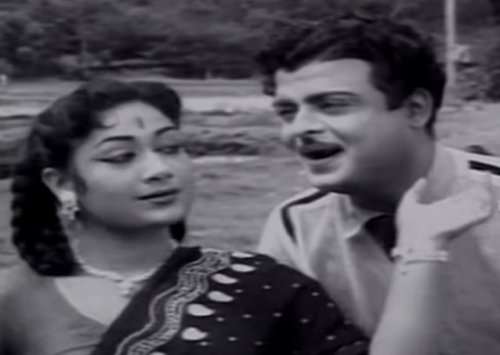 kaatru vandhaal - Kaathirundha KangaL (1962)
